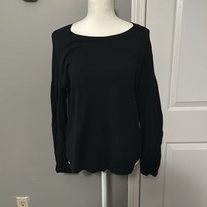 Black eri + Ali long sleeve. Size small with scrunched sleeves